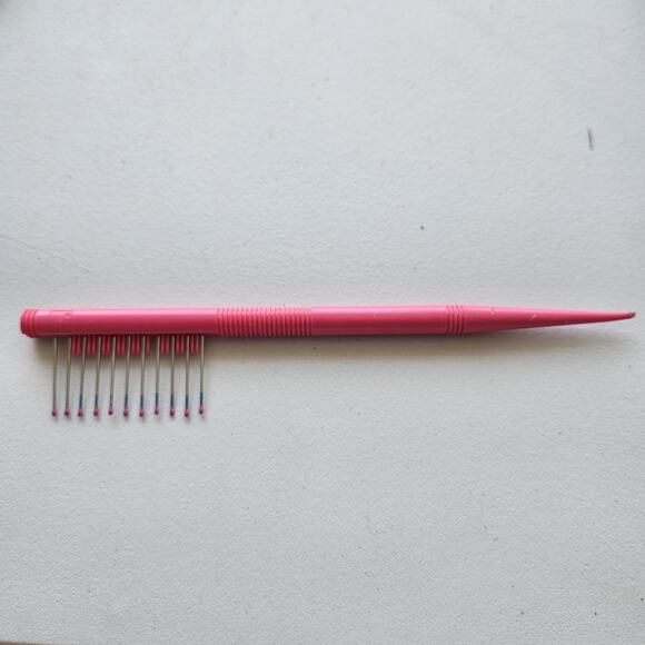 Mebco Touch-Up Comb Pink Double Dipped Metal Teeth Pointy Tip 8" Tease Lift See - Picture 1 of 4